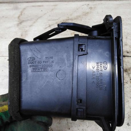 deflektor-obduva-salona-levyi-hyundai-elantra-iii-art-89686-big-1