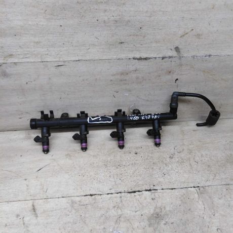 forsunka-toplivnaia-rampa-renault-clio-art-89871-big-0