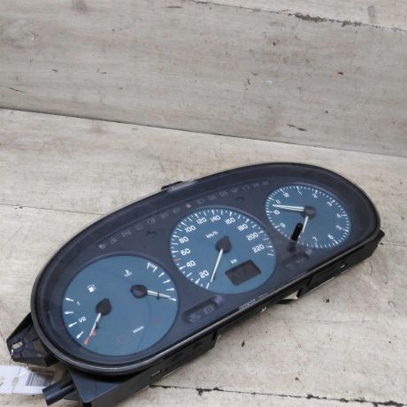 panel-priborov-shhitok-renault-scenic-i-art-90533-big-0
