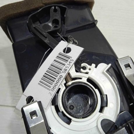 deflektor-obduva-salona-pravyi-skoda-yeti-i-art-90850-big-1