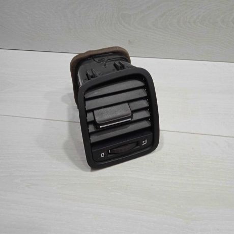 deflektor-obduva-salona-levyi-skoda-yeti-i-art-91226-big-0