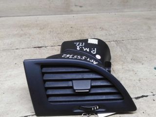 deflektor-obduva-salona-levyi-renault-megane-iii-art-92306