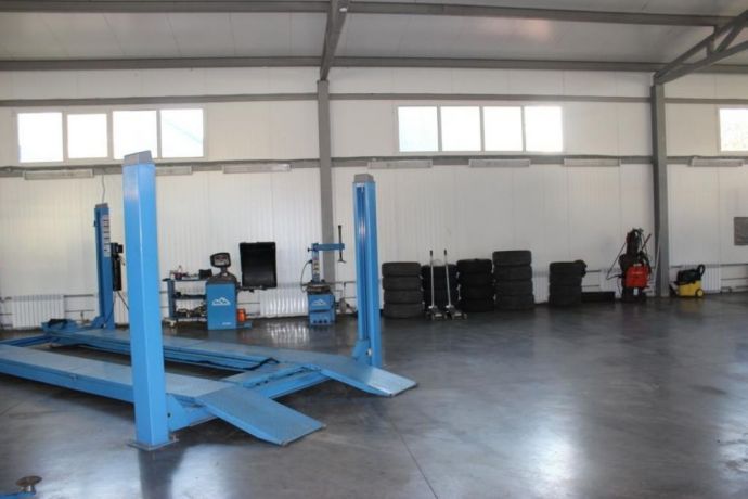 trebuetsia-avtoslesar-avtomexanik-na-postoiannuiu-rabotu-big-1